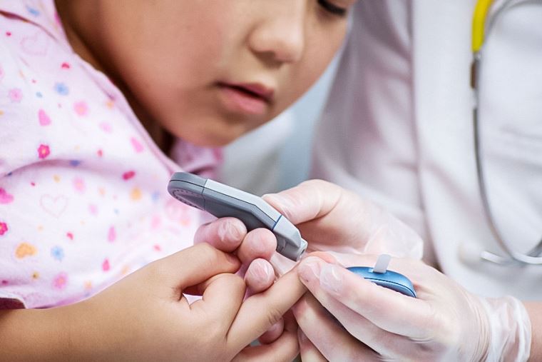 Cómo prevenir la diabetes infantil tipo 2 en niños a través de una alimentación saludable