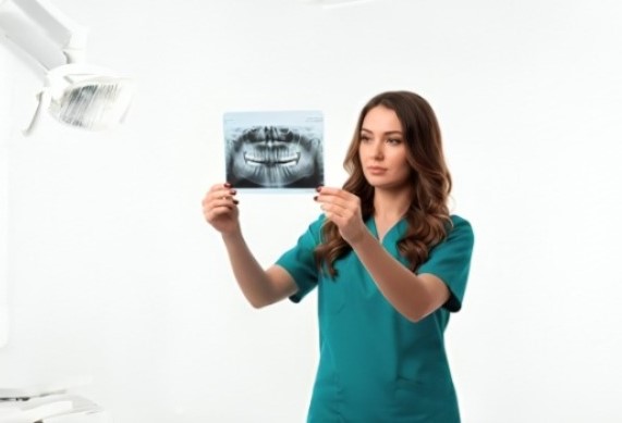 Consulta Odontológica + Radiografía Periapical